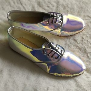 Iridescent derby shoes